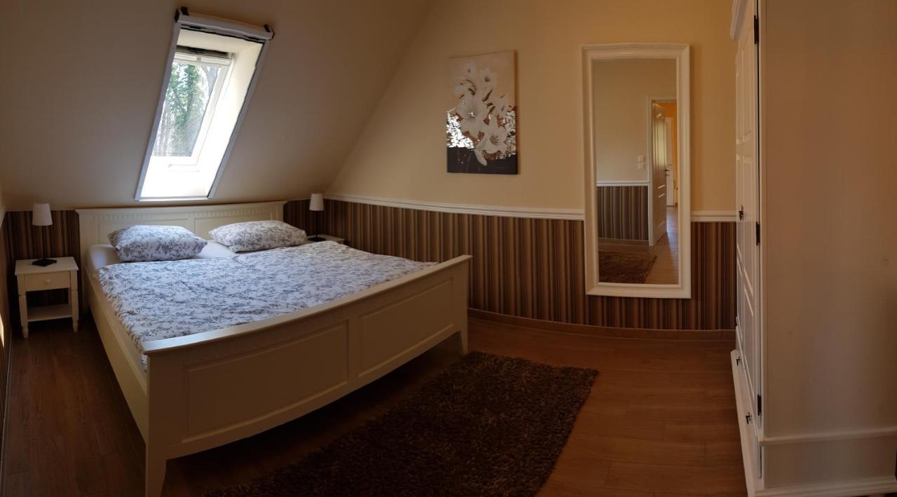Ferienwohnung Wasserlilie Kolonie  ภายนอก รูปภาพ